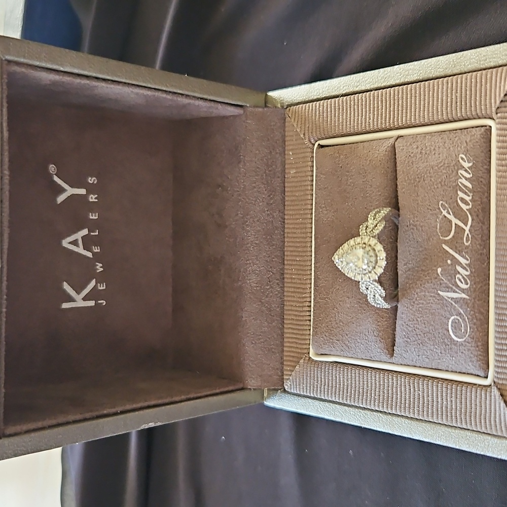 Neil Lane Engagement Ring - Picture 10 of 10